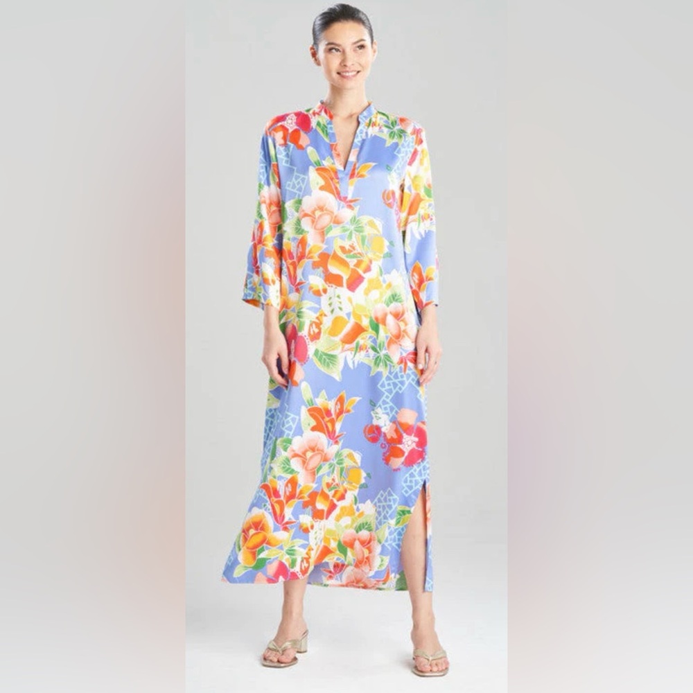 Natori Camellia Mandarin Caftan